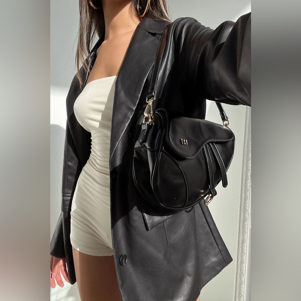 That’s so Fetch Stilla shoulder bag
